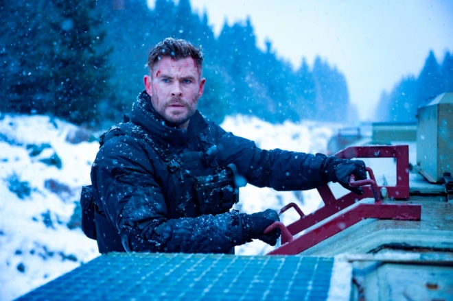'Extraction 3' Is Heading Out At Netflix For Another Mission With Chris Hemsworth And Idris Elba