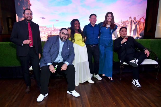 Poor Things Celebrates Home Video Release with a Party Fit For Bella Baxter! [EVENT]