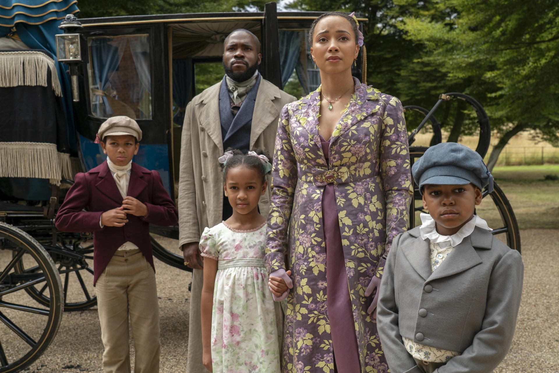 WATCH THE ONE-MINUTE CLIP FROM BRIDGERTON SEASON 3 BELOW!