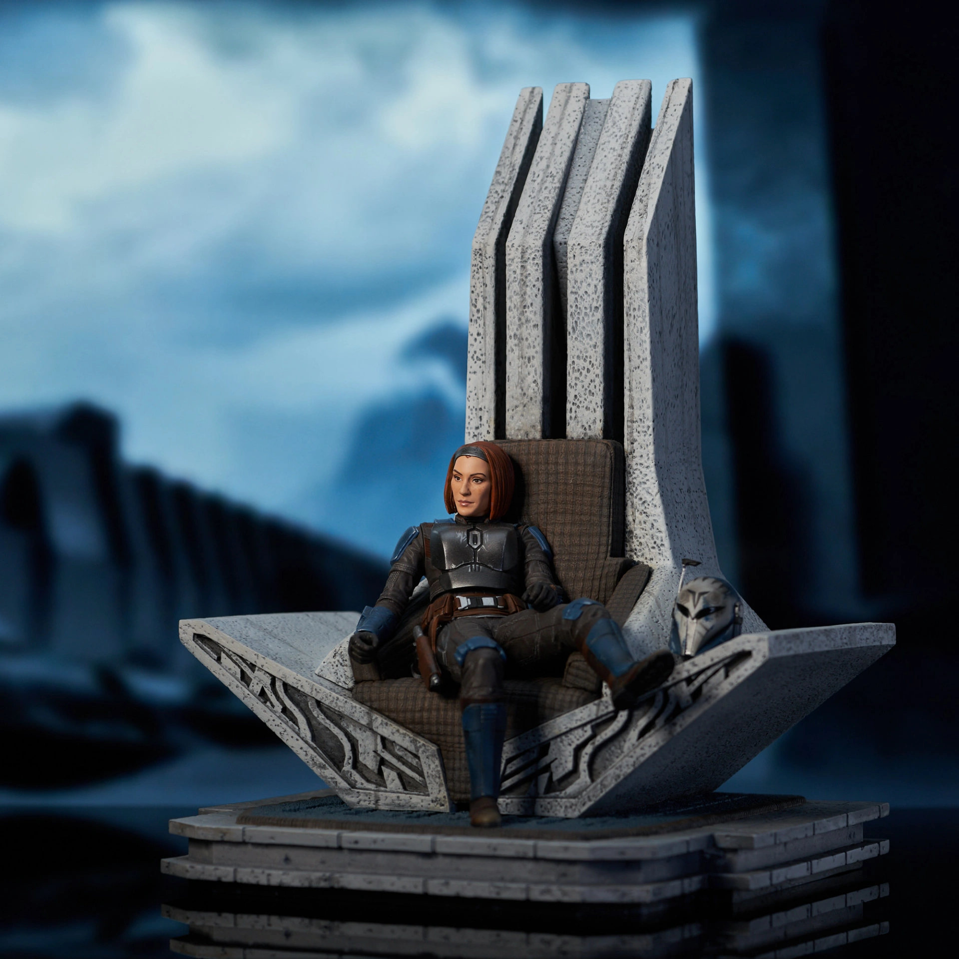 Star Wars: The Mandalorian Bo-Katan on Throne Premier Collection 1/7 Scale Statue