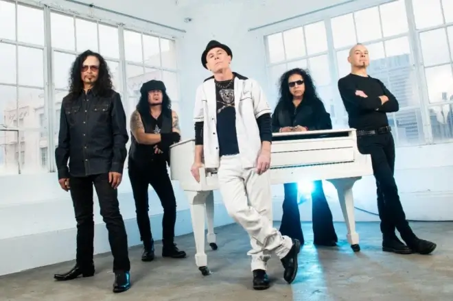 Armored Saint Photo by Stephanie Cabral