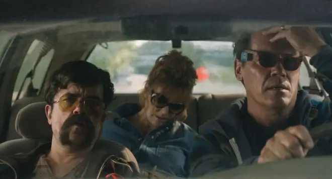 'Brothers' Josh Brolin & Peter Dinklage Attempt The Score Of A Lifetime In Official Trailer