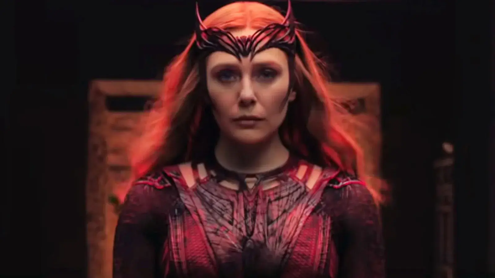 Elizabeth Olsen Scarlet Witch Wandavision