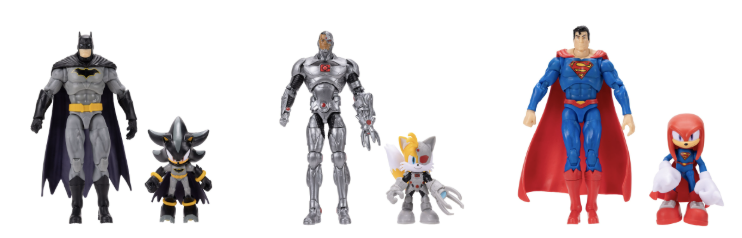 Multiple 2.5-inch and 5-inch figure multipacks