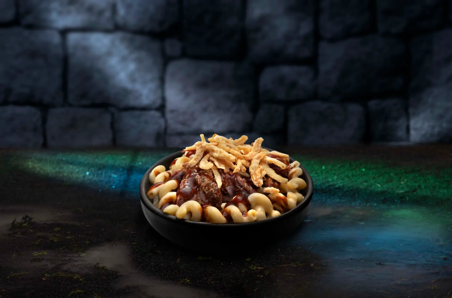 HHN 2025 Pamelas Brisket Mac Cheese