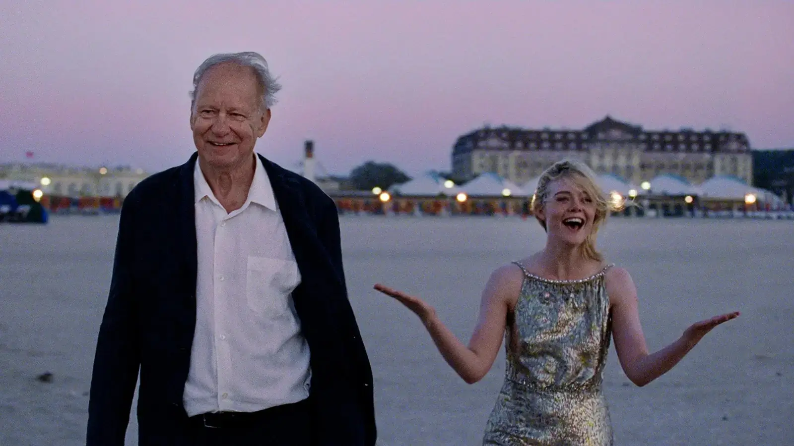 Sentimental Value Stella Skarsgard And Elle Fanning