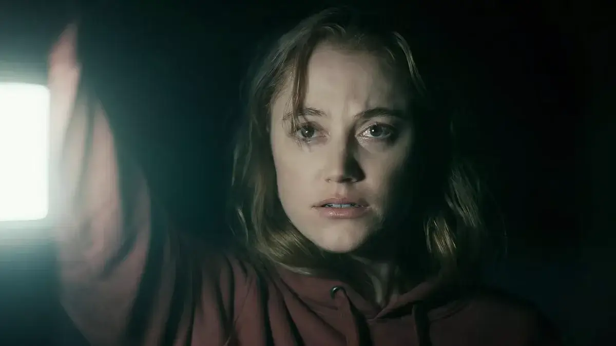 Maika Monroe In Significant Other