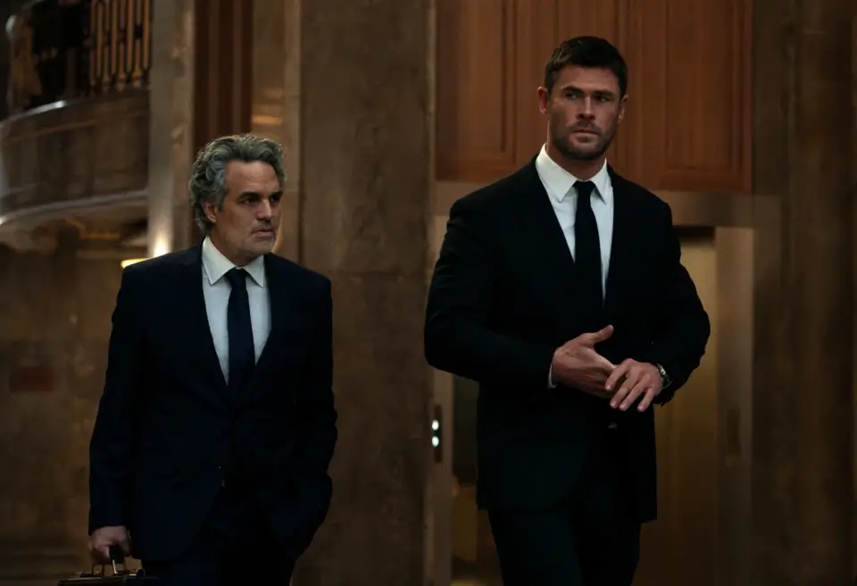 New Official 'Crime 101' Featurette Has Been Released