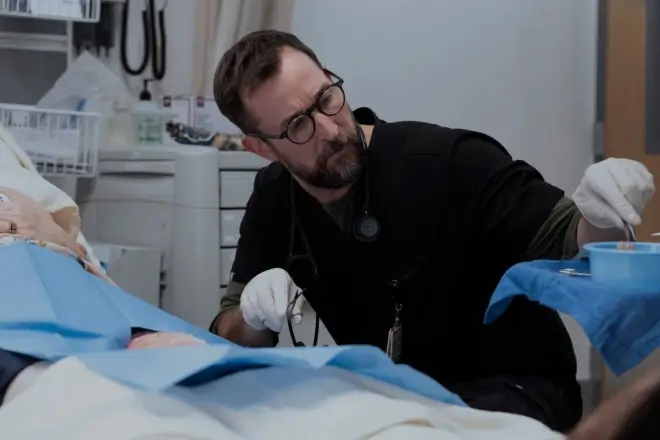 'The Pitt' S2 Episode 12 Recap: As Day Turns to Night, Things Take a Quick Breather [RECAP/REVIEW]