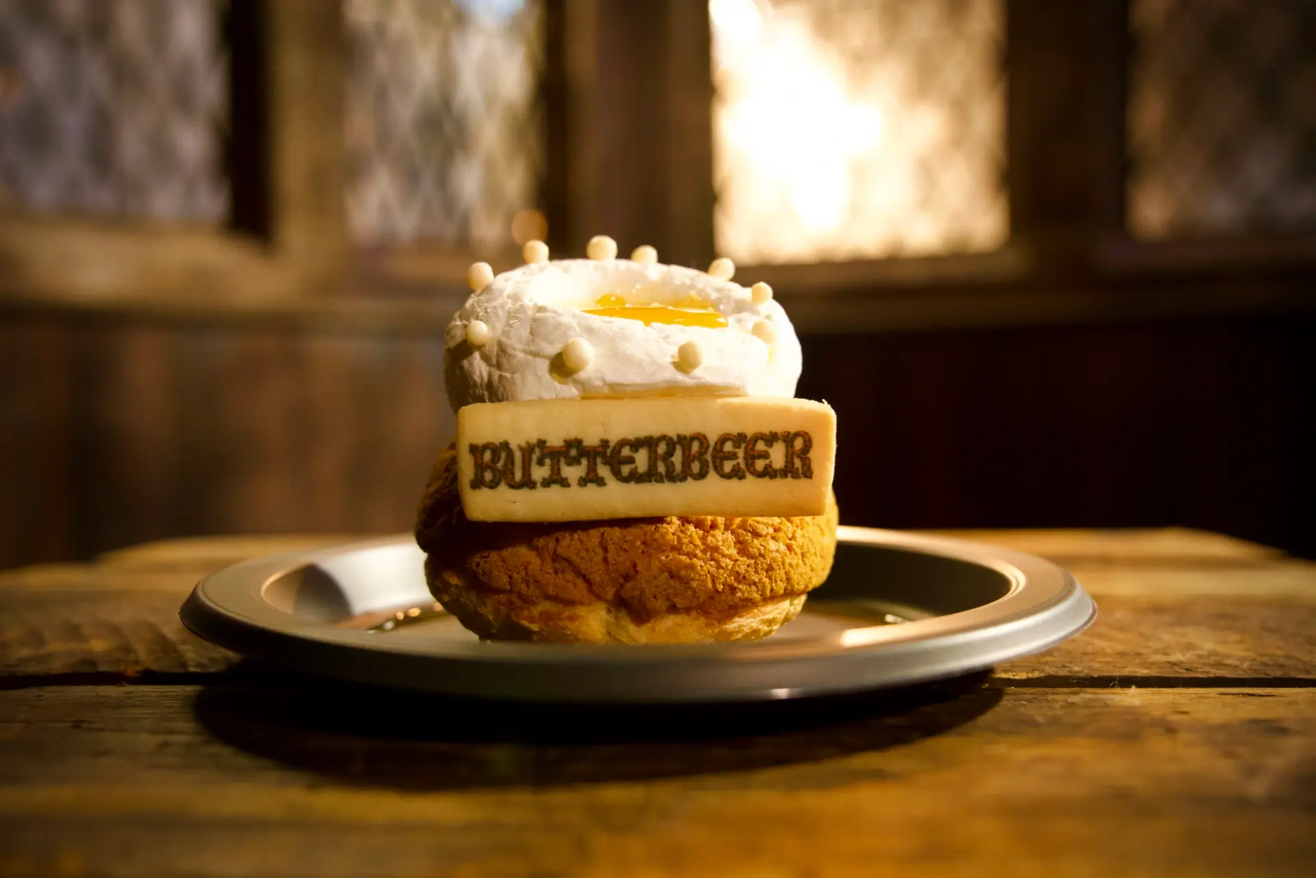 06 Butterbeer Cream Puff