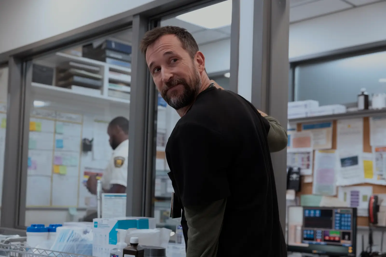 Noah Wyle 6