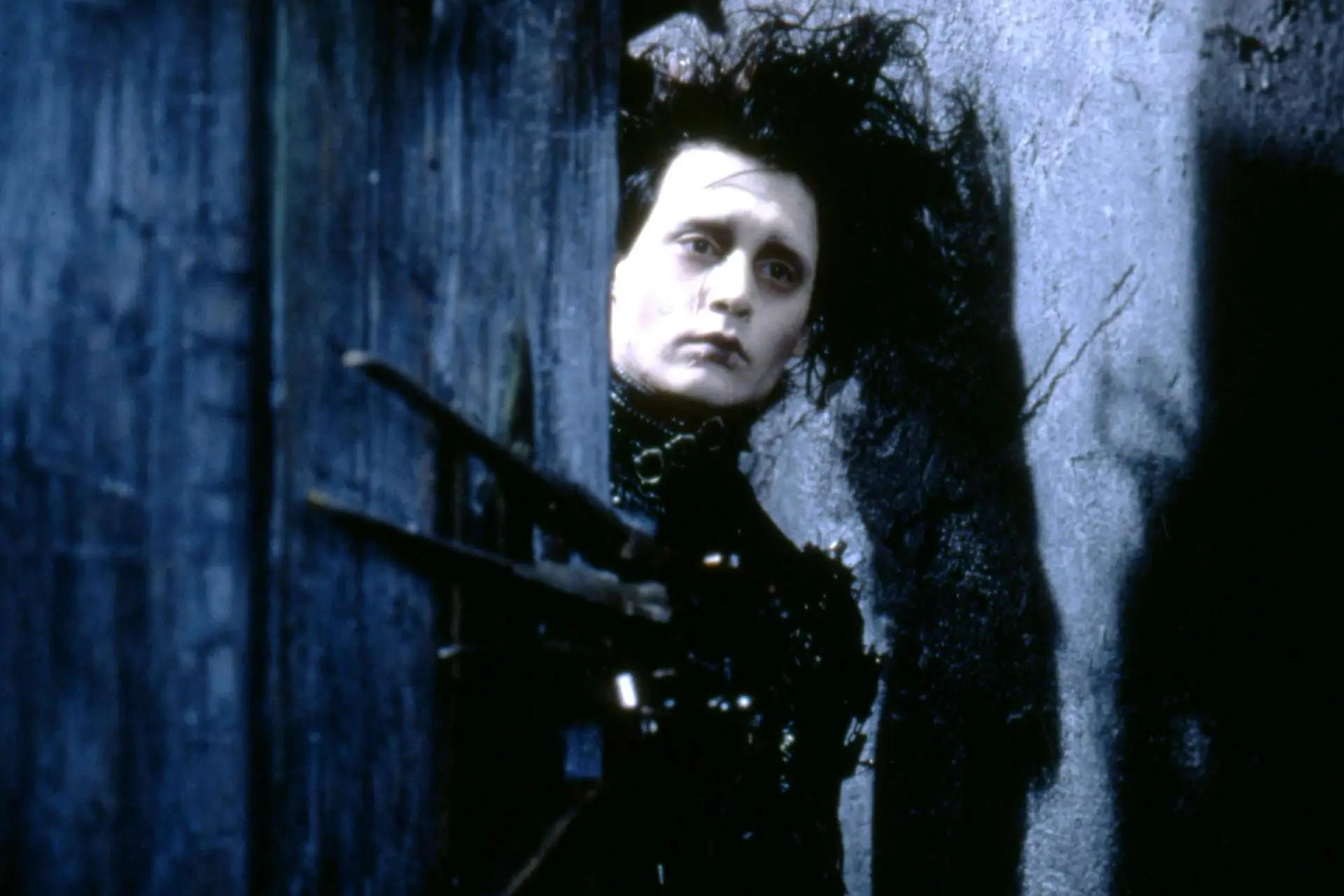 Edward Scissorhands Johnny Depp 120224 21c372ab0c7045edbf2c81444eafd31b