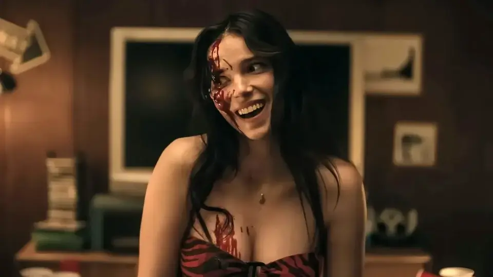 Inde Navarrette in Obsession.