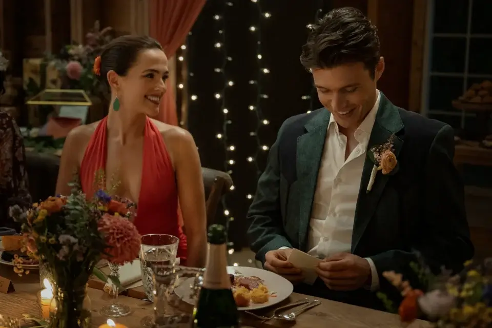 Official First Look at ‘Voicemails for Isabelle’ Starring Zoey Deutch and Nick Robinson