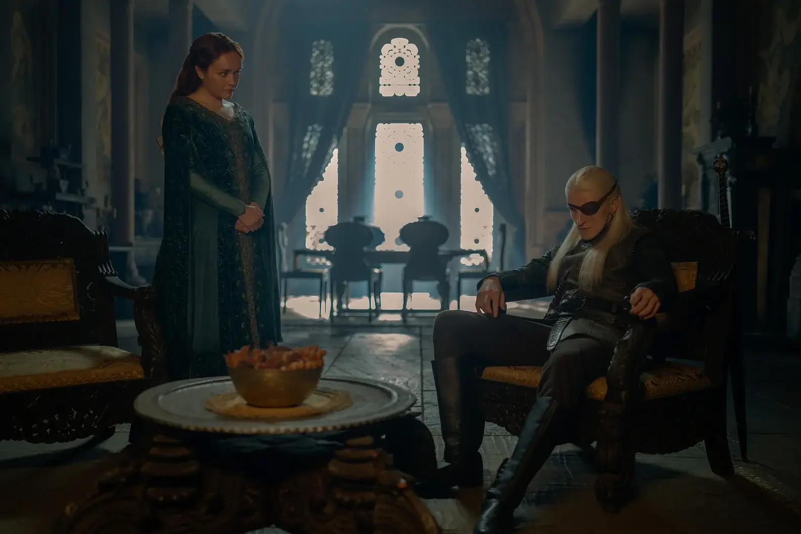 Olivia Cooke and Ewan Mitchell in House of the Dragons