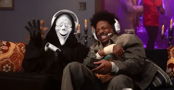 Scary Movie Extended Cut Arrives on Digital With New Scenes and Bonus Features