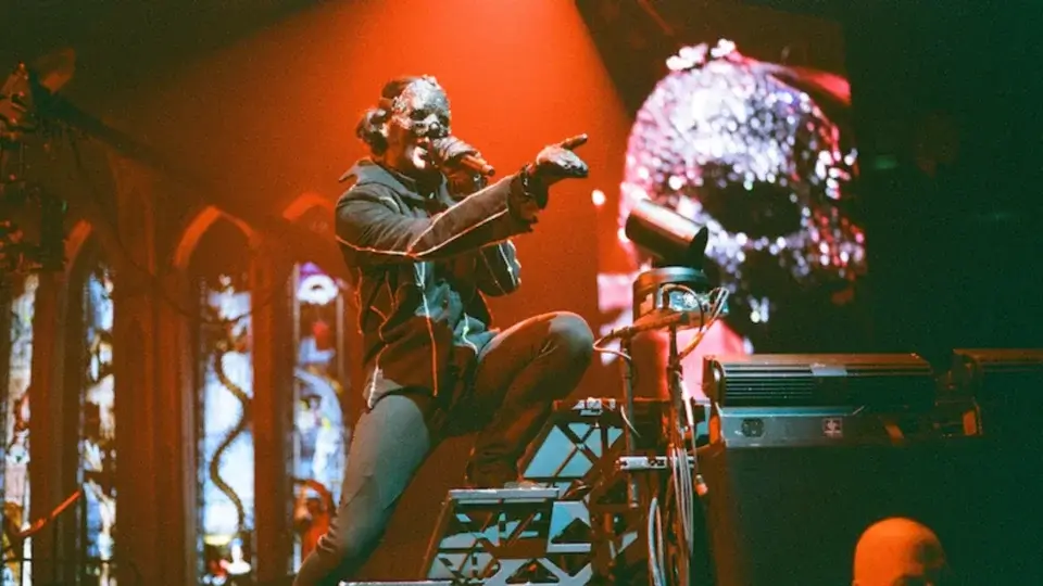 Papa on stage with Ghost for Too Big To Rig.