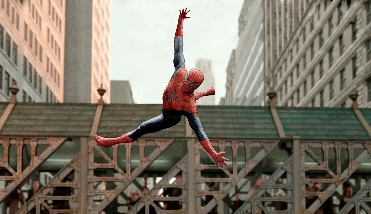 Spider-Man diving in Spider-Man 2
