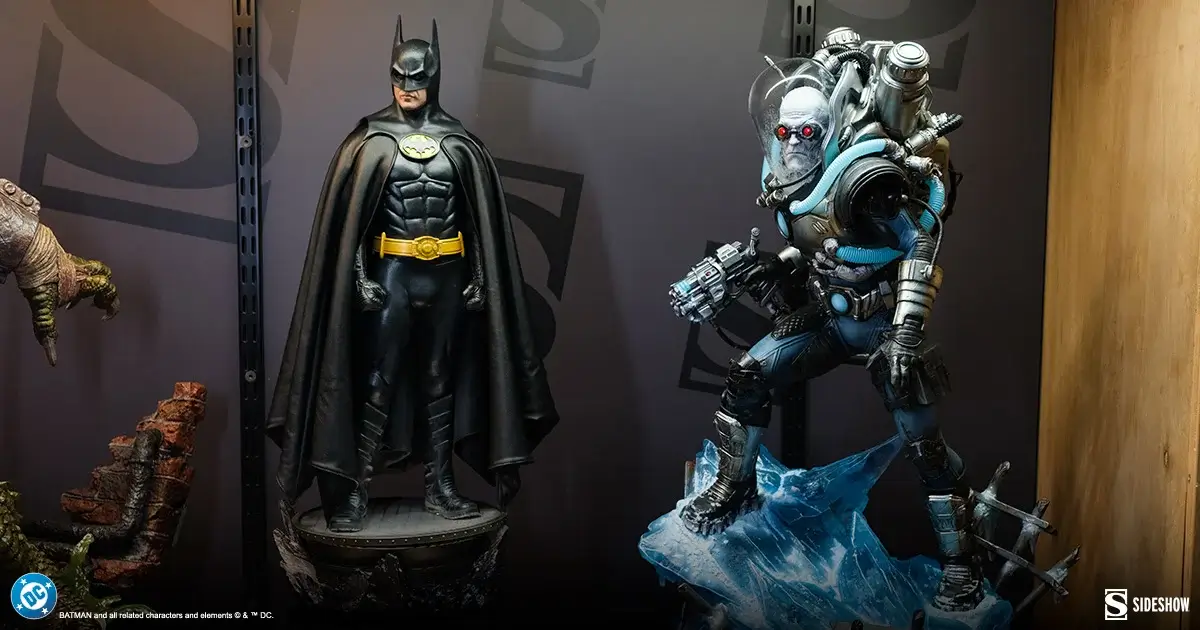 Sideshow; Hot Toys