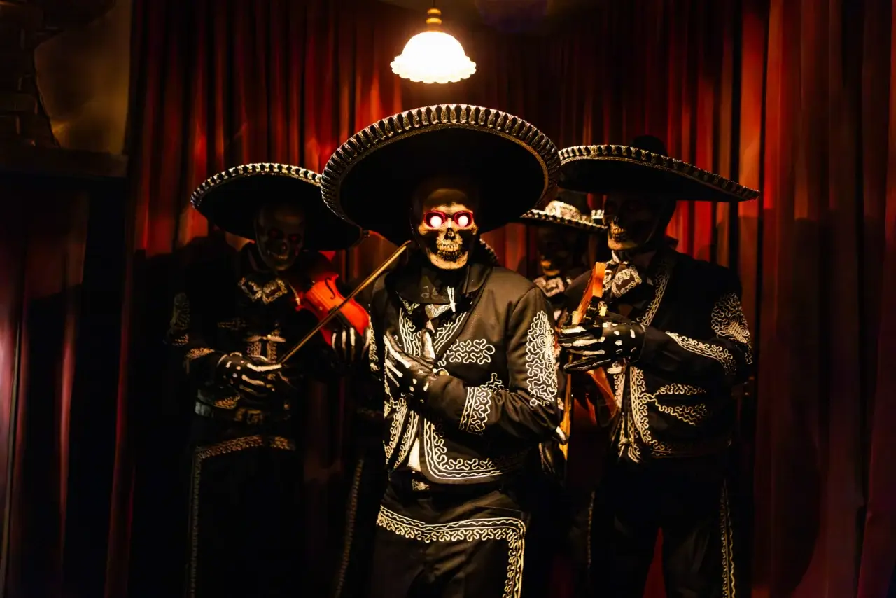 The terrors of Killceanera at Horror Nights 2026.